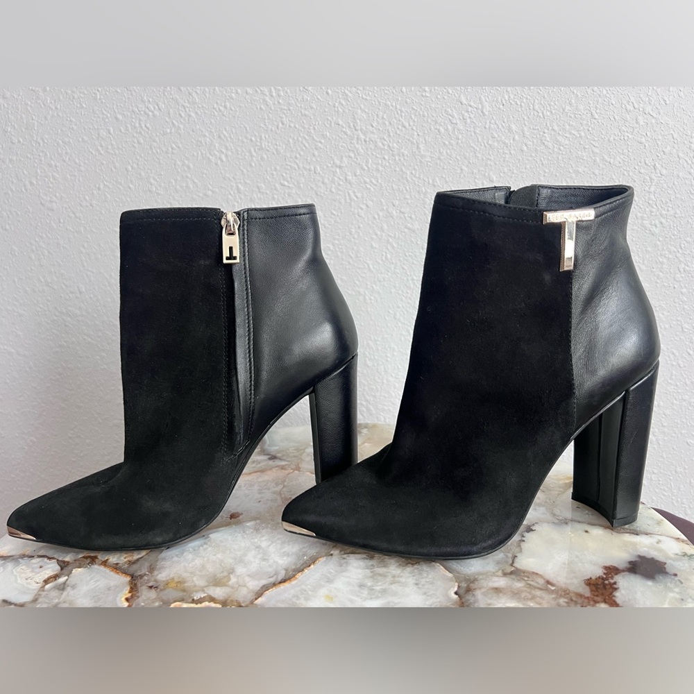 Ted Baker London Inala Booties Size 6.5